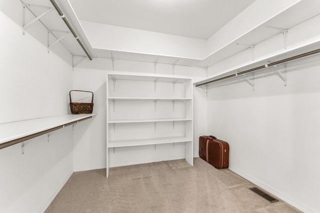 24370 Lawrence 2210, Aurora, MO 65605