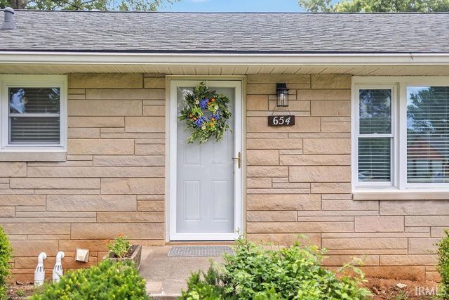 654 W Ladd Avenue, Bloomington, IN 47403