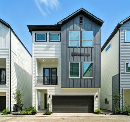 2304 Hoskins Drive C, Houston, TX 77080