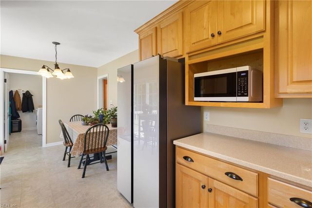 5279 Hickory Fork RD, Gloucester, VA 23061