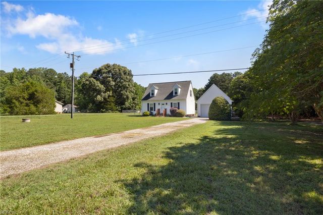 5279 Hickory Fork RD, Gloucester, VA 23061