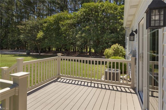 5279 Hickory Fork RD, Gloucester, VA 23061