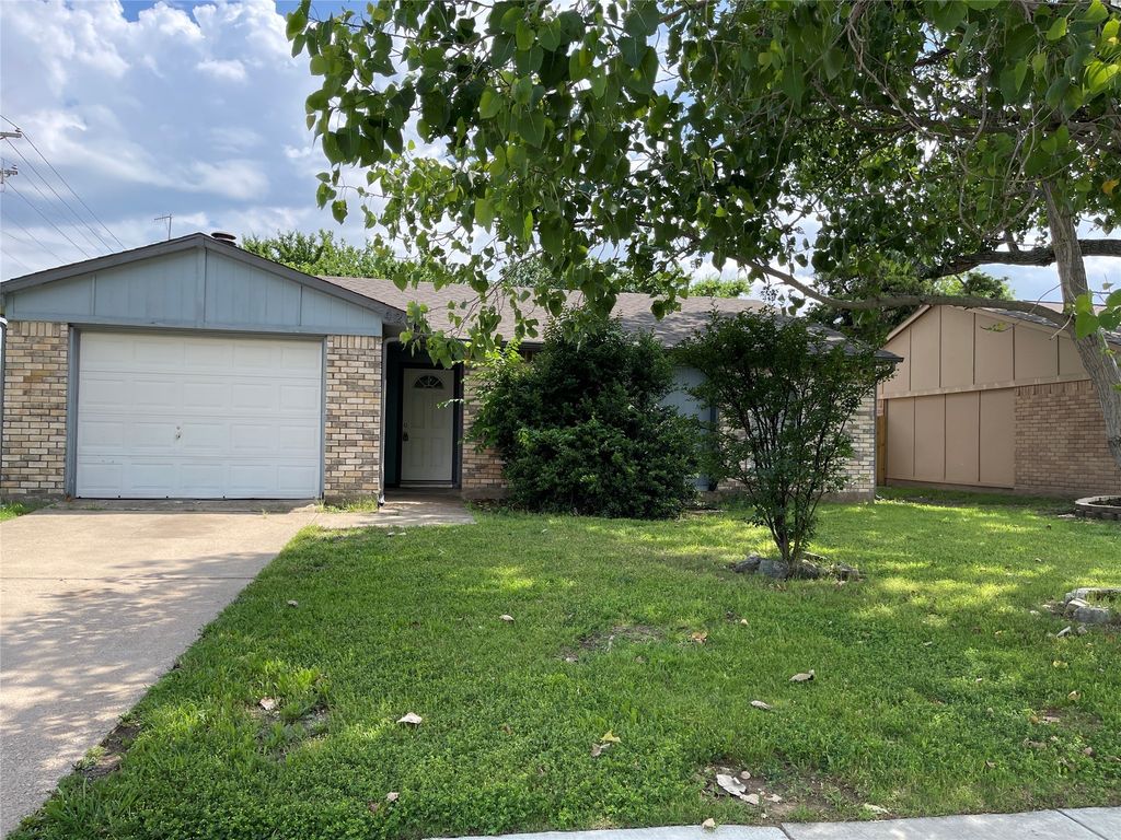 920 Sunny Slope Drive, Allen, TX 75002