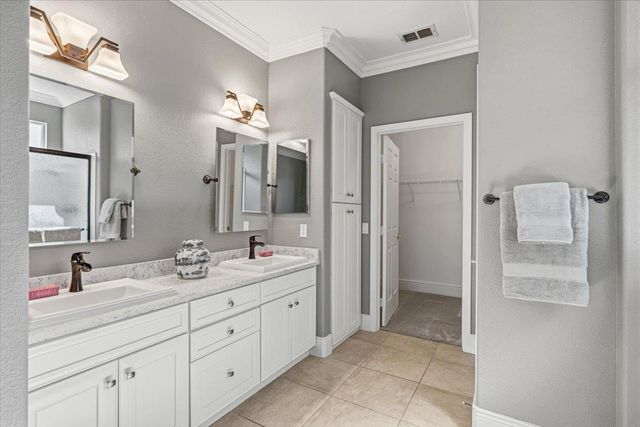 2543 Woodacre Ln, Lincoln, CA 95648