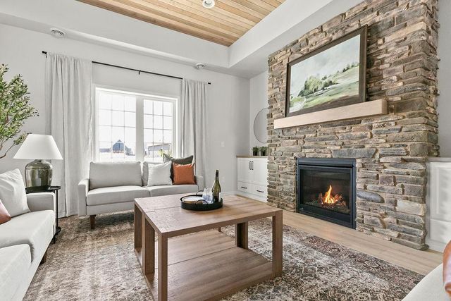 4891 S Foxtail Lane S, Fargo, ND 58104