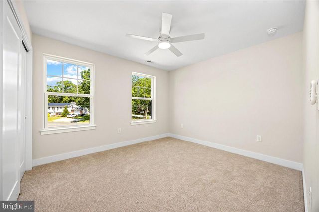 102 BLUE ANCHOR RD, Sicklerville, NJ 08081