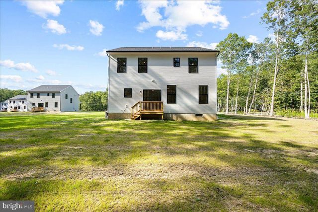 102 BLUE ANCHOR RD, Sicklerville, NJ 08081