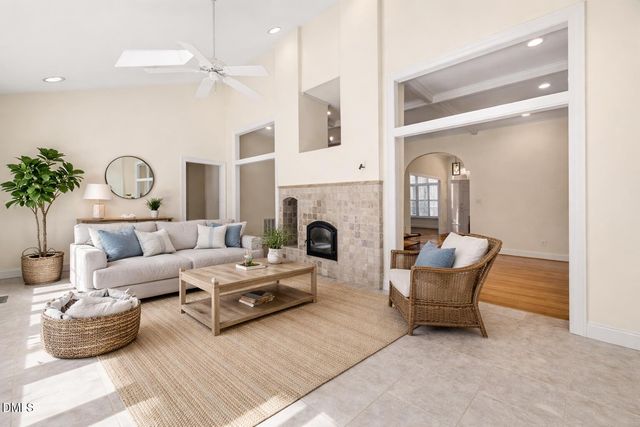 2205 Sanford Lane, Hillsborough, NC 27278