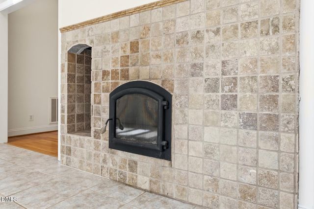 2205 Sanford Lane, Hillsborough, NC 27278