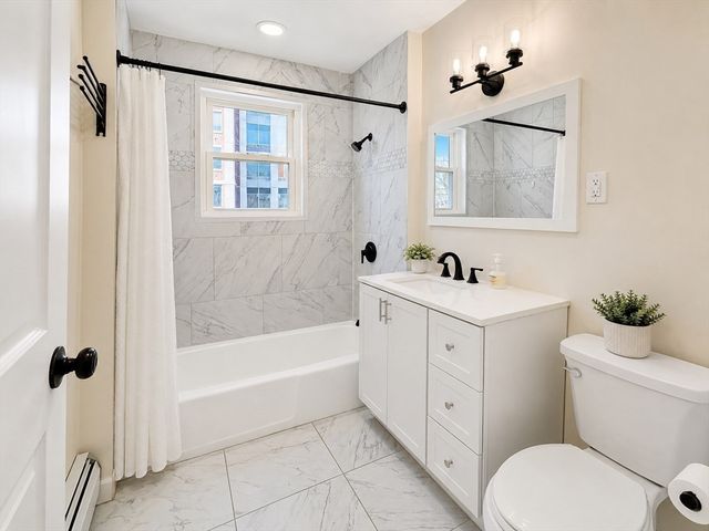 16 Fleming Ave 16, Andover, MA 01810
