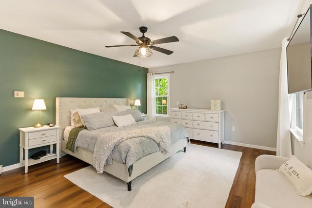 30 SHEFFIELD LN, Mount Laurel, NJ 08054