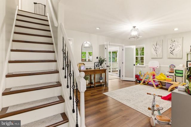 30 SHEFFIELD LN, Mount Laurel, NJ 08054