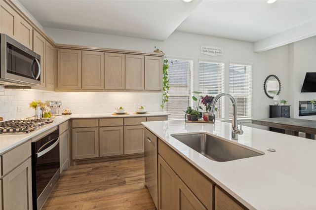 456 Leopold Trail, Waxahachie, TX 75165