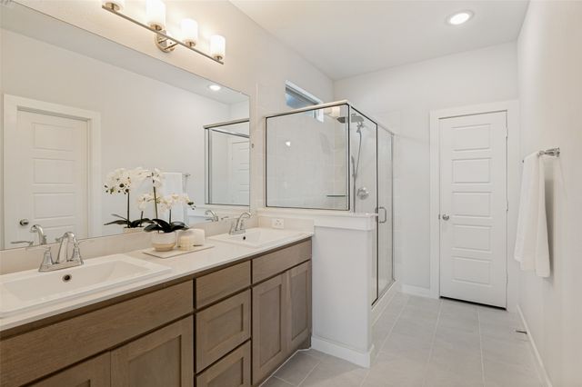 456 Leopold Trail, Waxahachie, TX 75165