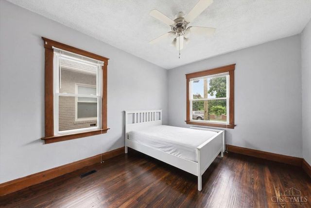 231 Walnut Street, Reading, OH 45215