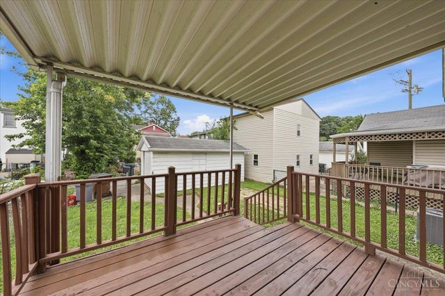 231 Walnut Street, Reading, OH 45215