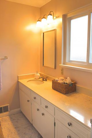 646 Santa Cruz Avenue, Salinas, CA 93901