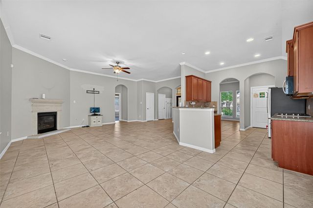 2019 Preston Park, Rosenberg, TX 77471