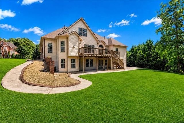 812 Treeline Drive, Conyers, GA 30094