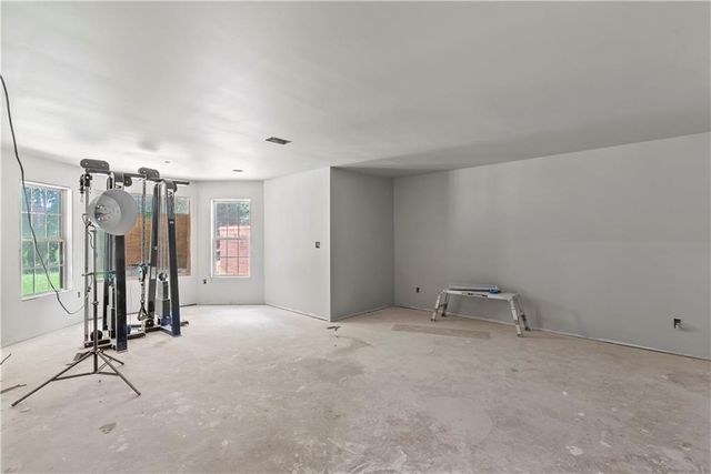 812 Treeline Drive, Conyers, GA 30094