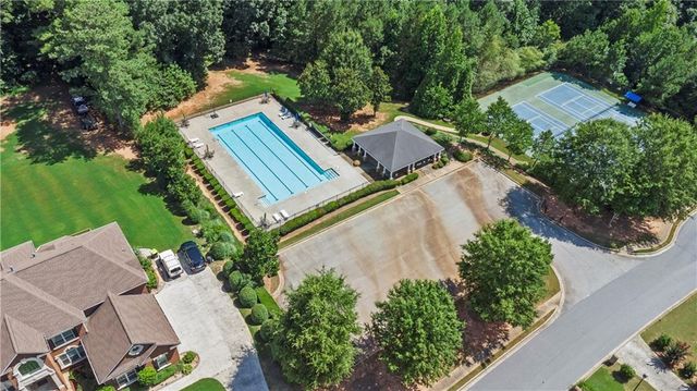 812 Treeline Drive, Conyers, GA 30094