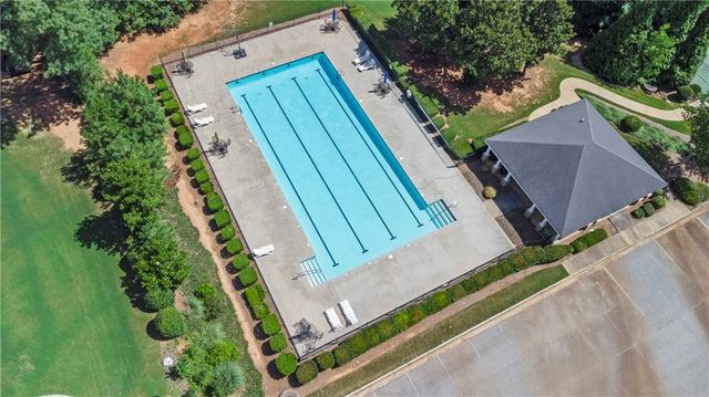 812 Treeline Drive, Conyers, GA 30094