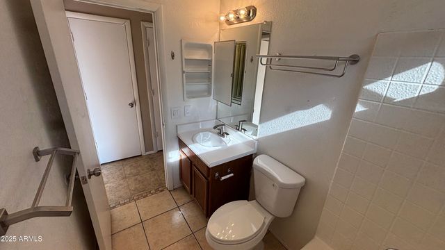 4737 N 83RD Drive, Phoenix, AZ 85037