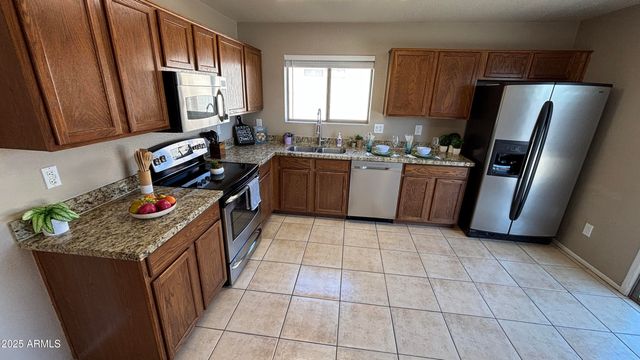4737 N 83RD Drive, Phoenix, AZ 85037