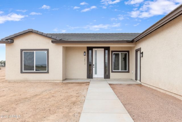 38545 W MONTEBELLO Avenue, Tonopah, AZ 85354