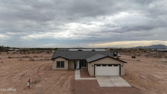 38545 W MONTEBELLO Avenue, Tonopah, AZ 85354