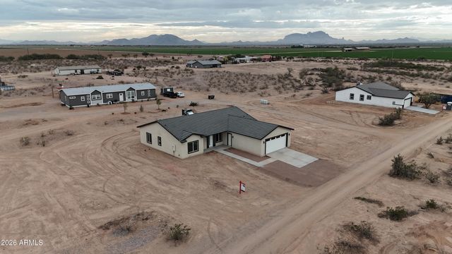 38545 W MONTEBELLO Avenue, Tonopah, AZ 85354