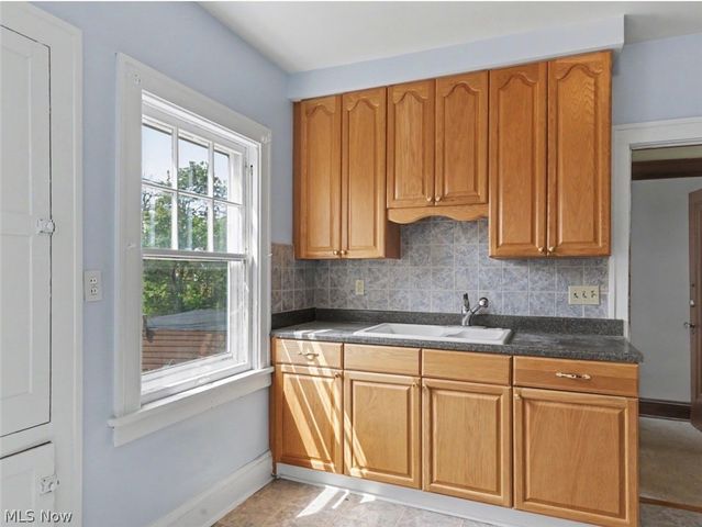 17415 Winslow Road, Shaker Heights, OH 44120
