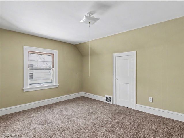17415 Winslow Road, Shaker Heights, OH 44120