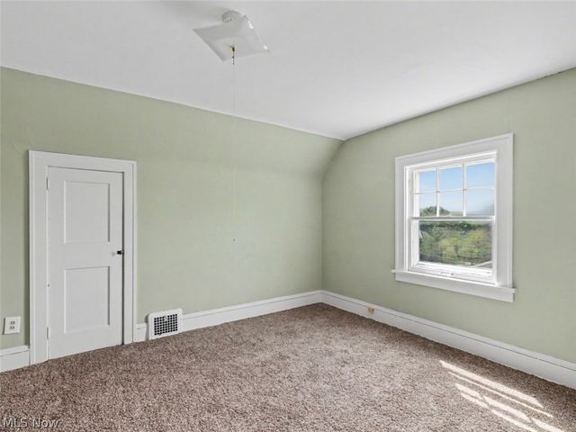 17415 Winslow Road, Shaker Heights, OH 44120