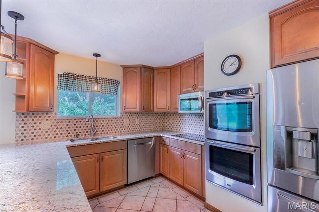 3641 Afshari Circle, Florissant, MO 63034