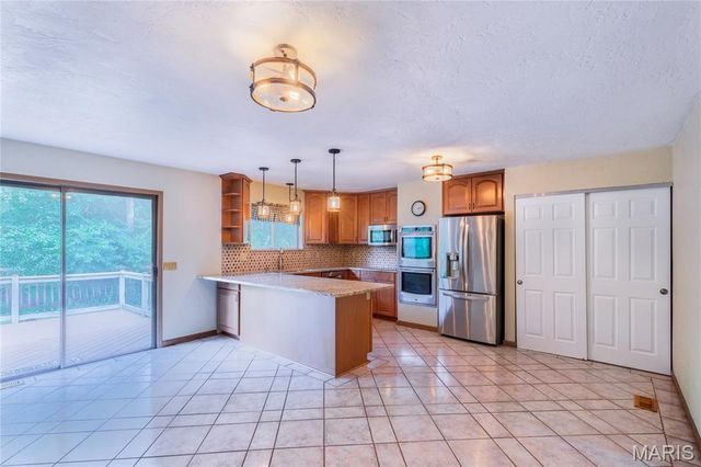 3641 Afshari Circle, Florissant, MO 63034