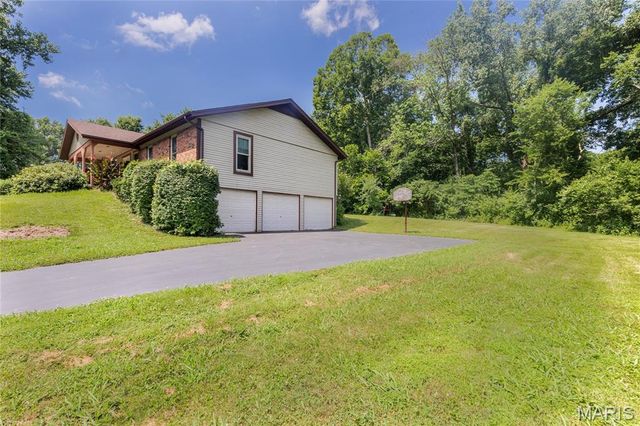 3641 Afshari Circle, Florissant, MO 63034