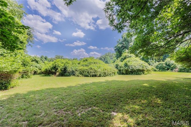 3641 Afshari Circle, Florissant, MO 63034