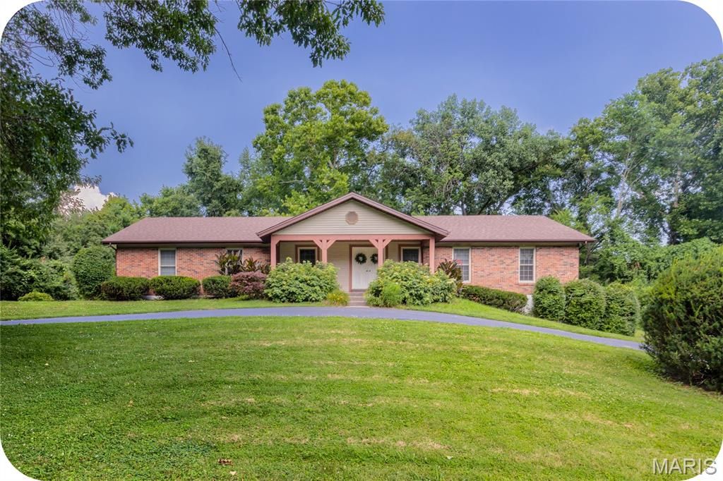 3641 Afshari Circle, Florissant, MO 63034