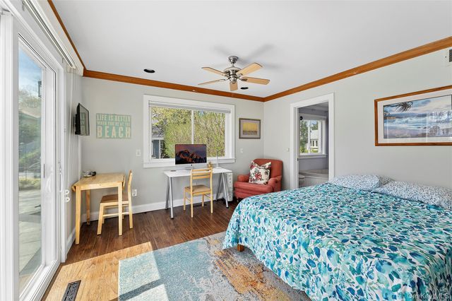 48A Sea Gate Avenue, Westhampton, NY 11977