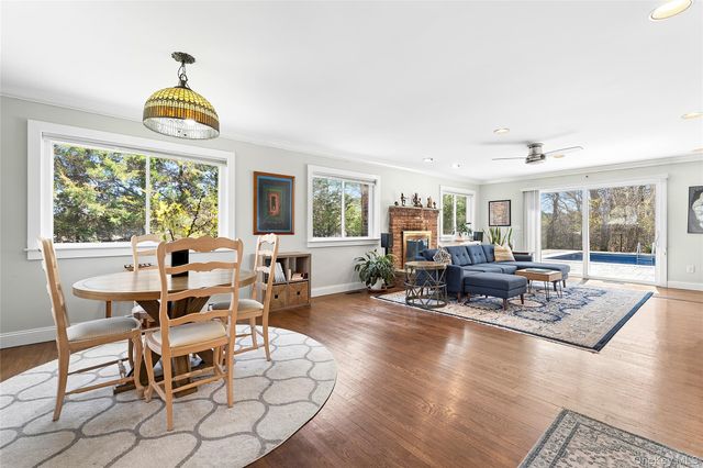 48A Sea Gate Avenue, Westhampton, NY 11977