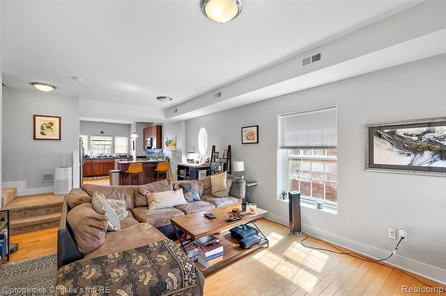 248 Mack Avenue 3, Detroit, MI 48201