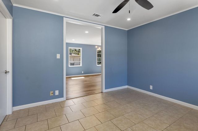 1403 Spokane Street, Nacogdoches, TX 75964