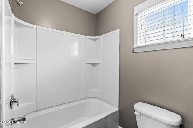 108 Moss Creek Drive, Jacksonville, NC 28540