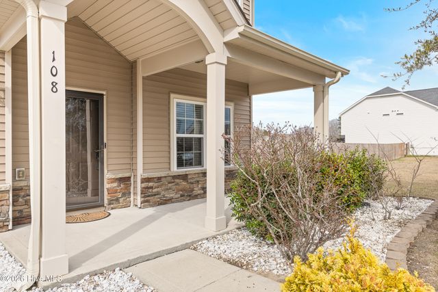 108 Moss Creek Drive, Jacksonville, NC 28540