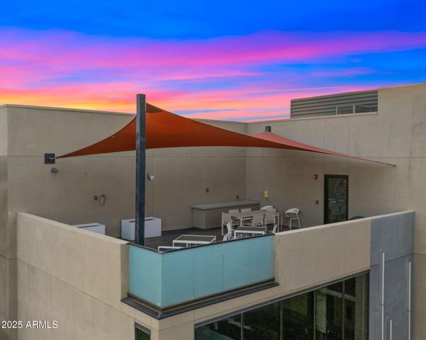 2300 E CAMPBELL Avenue 201, Phoenix, AZ 85016