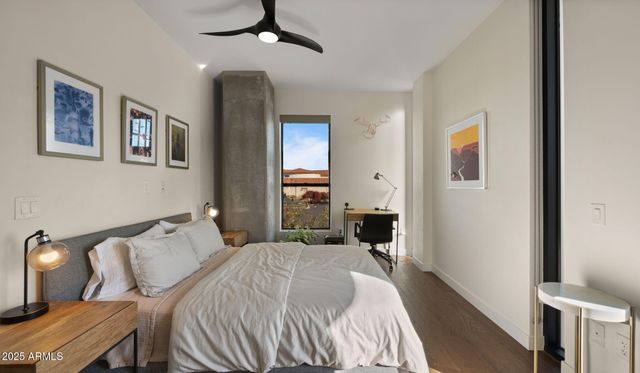 2300 E CAMPBELL Avenue 201, Phoenix, AZ 85016