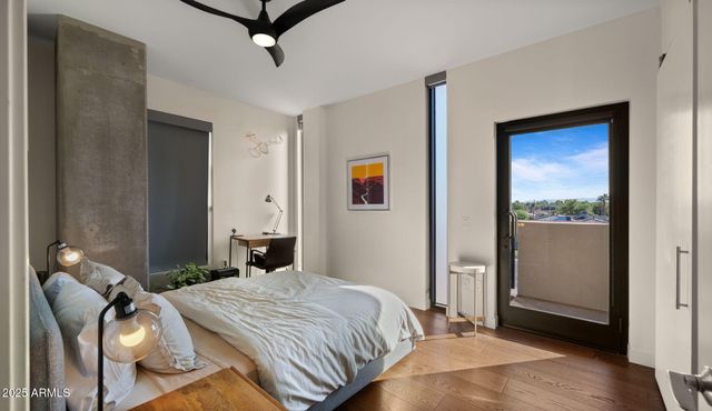 2300 E CAMPBELL Avenue 201, Phoenix, AZ 85016