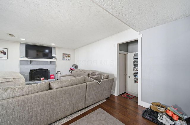 3160 Adirondack Avenue, Columbus, OH 43231