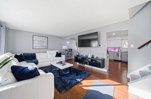 3160 Adirondack Avenue, Columbus, OH 43231